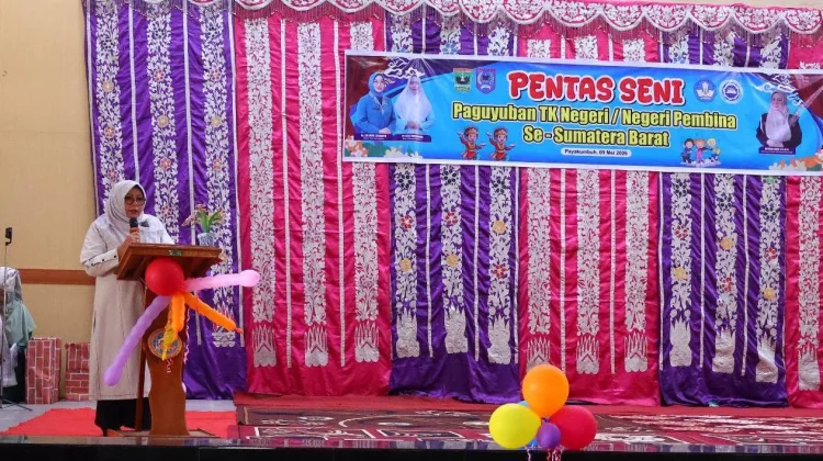 Siswa TK se-Sumbar Tampilkan Kreativitas dalam Pentas Seni di Payakumbuh