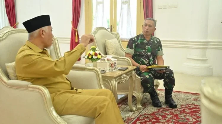 Gubernur Sumbar Mahyeldi Terima Audiensi Dandim 0312 Padang