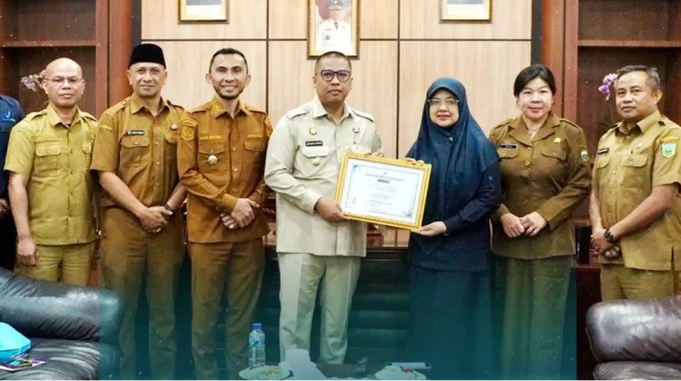 Padang Panjang Raih Penghargaan Kota Pangan Aman Level 4 dari BPOM RI