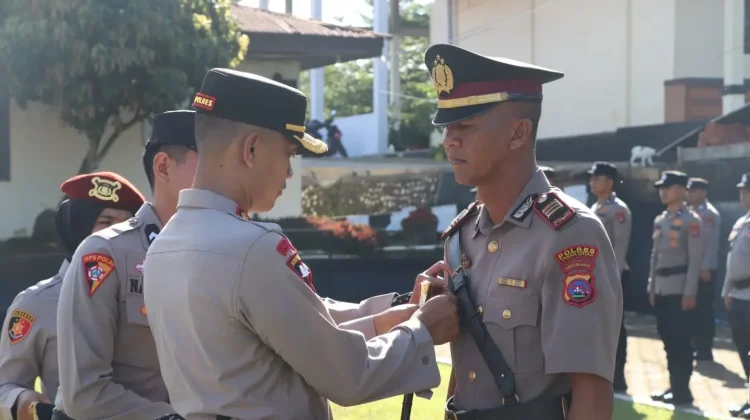 Kapolres Tanah Datar Pimpin Sertijab Kasat Lantas dan Kapolsek Salimpaung