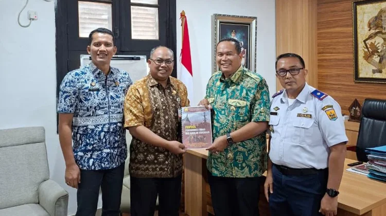 Wali Kota Yota Balad "Jemput Bola" Fasilitas Transportasi ke Kemenhub