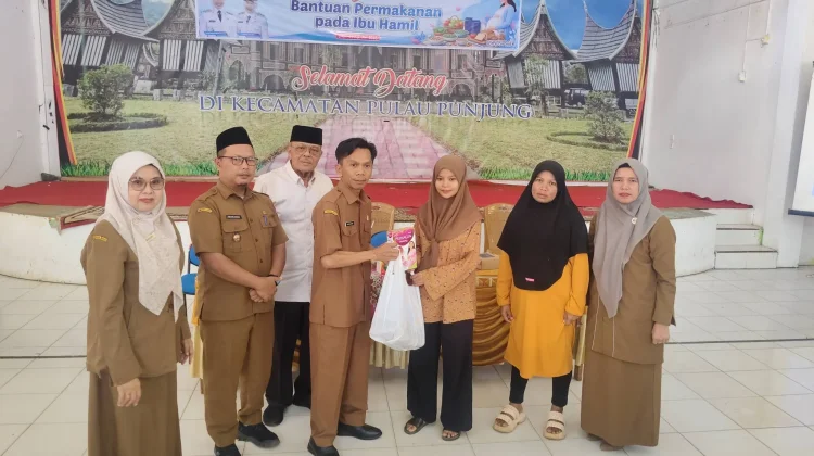 Sebanyak 141 Ibu Hamil di Dharmasraya Terima Bantuan Permakanan