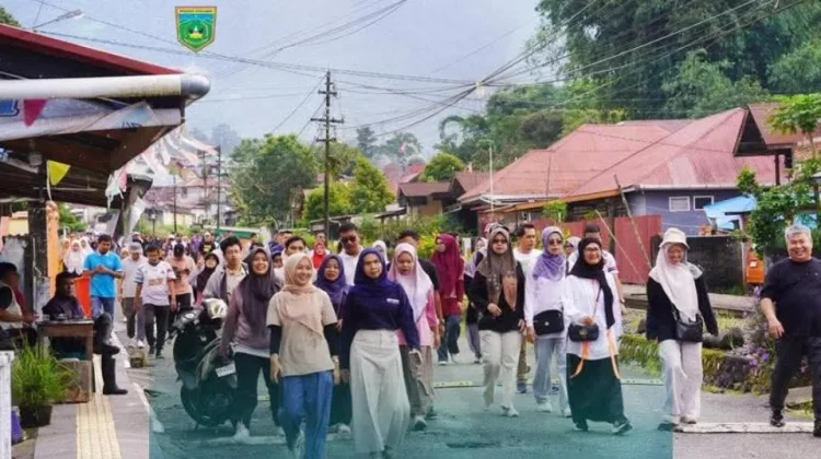 Jalan Sehat ASN  di Padang Panjang, Penuh Kebersamaan