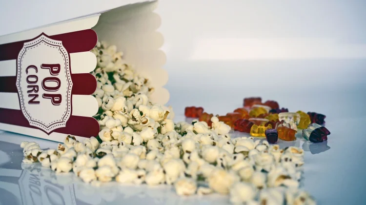Pop Corn, Camilan Sederhana yang Menemani Berbagai Momen Bahagia