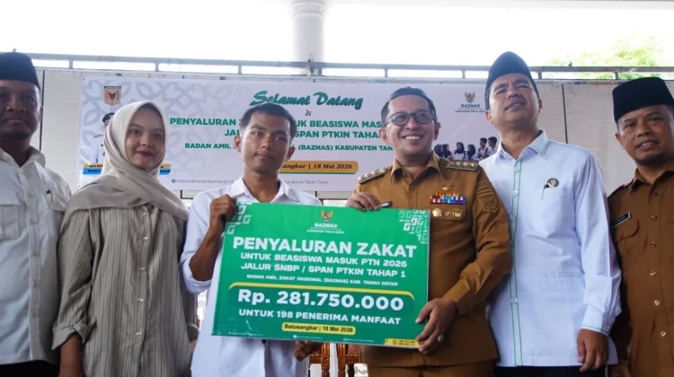 Baznas Tanah Datar Salurkan Beasiswa bagi 198 Calon Mahasiswa PTN