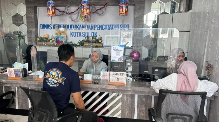 Disdukcapil Kota Solok Tetap Buka Layanan saat Libur Nasional