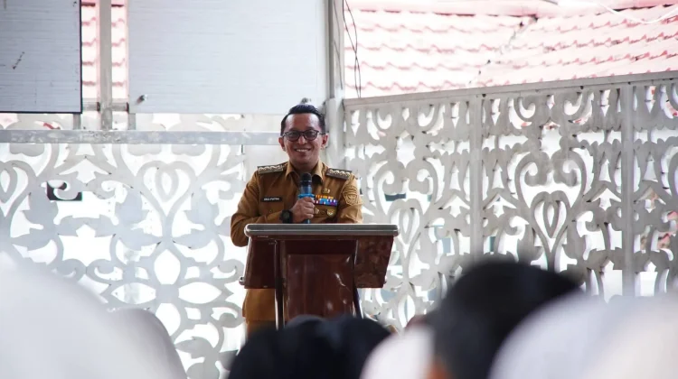Pemkab Tanah Datar Dorong Generasi Muda Raih Pendidikan Tinggi