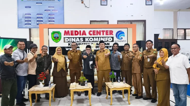 Setahun Pasaman Bangkit, 11 Ribu Siswa Baru Bakal Terima Seragam Gratis