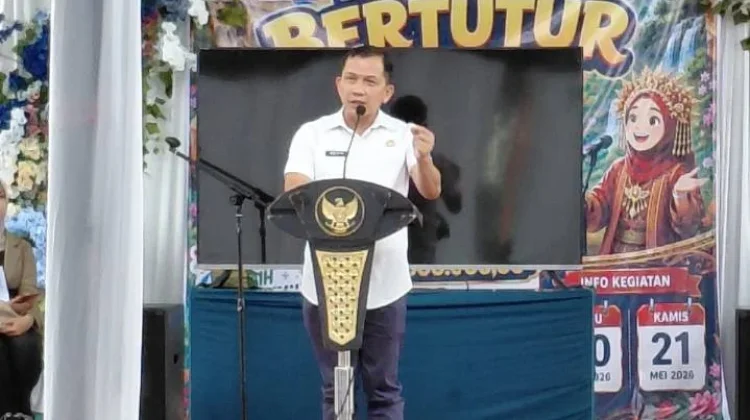 Puluhan Siswa Dharmasraya Adu Kepiawaian Bertutur Cerita Rakyat
