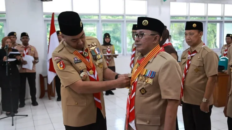Audy Joinaldy Lantik Pengurus Kwarcab Pramuka Tanah Datar