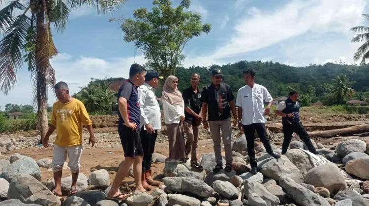 Pemko Padang Siapkan Penanganan Permanen Tanggul Jebol akibat Banjir