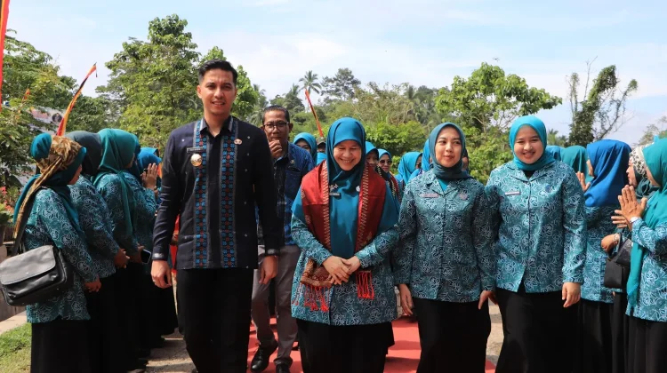 Wali Kota Sawahlunto Berharap PKK Jadi Pengontrol Kemajuan Masyarakat