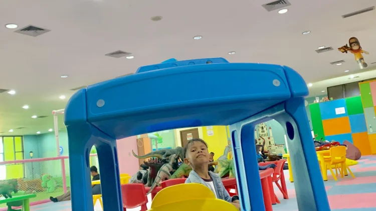 Tips Aman Bermain di Playground untuk Anak