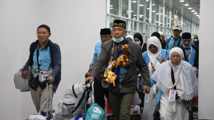 Sebanyak 386 Jemaah Haji Bengkulu Kloter PDG 4 Tiba di Tanah Air, 2 Jemaah Wafat