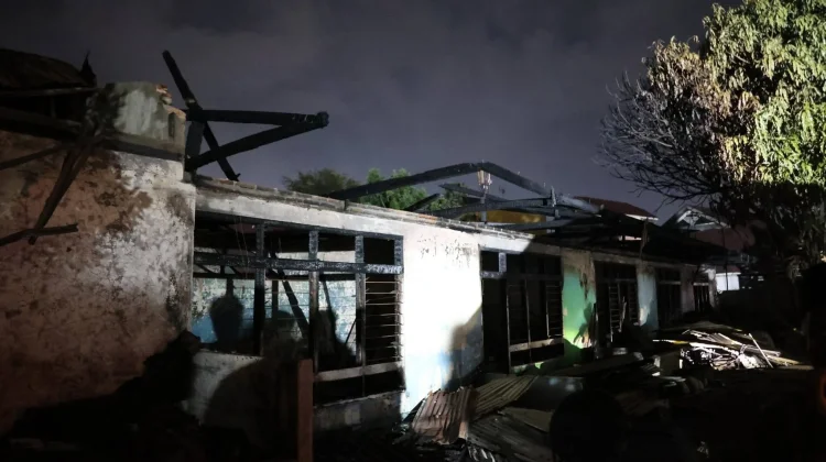 Kebakaran di Pariaman Hanguskan 10 Rumah, 21 orang Kehilangan Tempat Tinggal