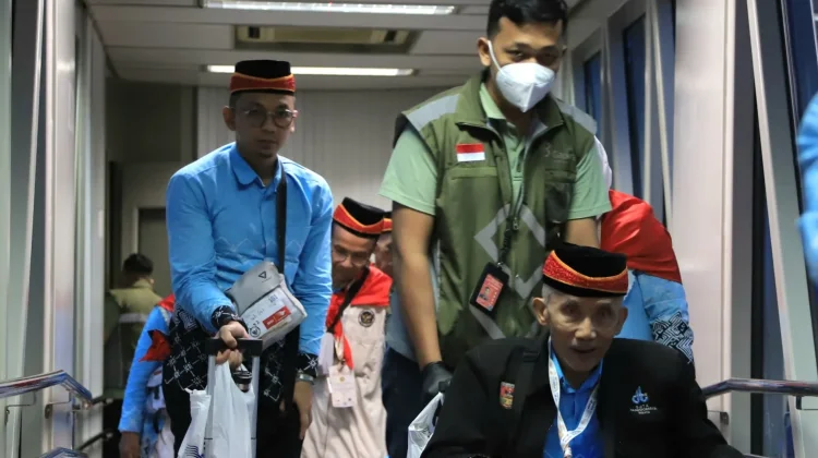 Tiba di BIM, Jemaah Haji Asal Bengkulu Langsung Dirujuk ke RSUP M.Djamil