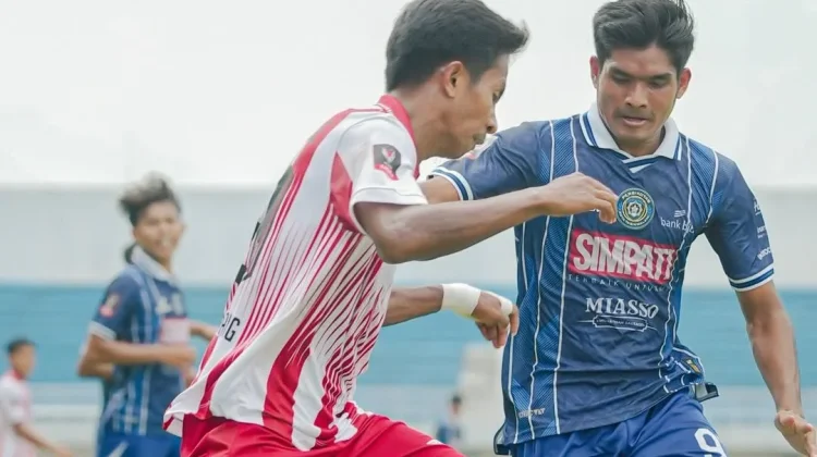 PSP Padang Tahan Imbang Persikotas, Kokoh di Puncak Grup S