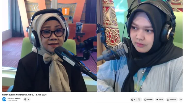 Baju Kuruang Basiba Cerminkan Harmoni Adat dan Islam di Ranah Minang