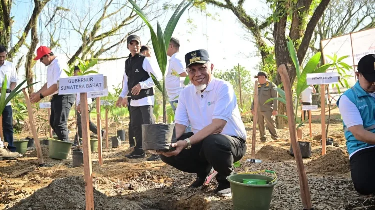 Gubernur Sumbar Mahyeldi Serukan Aksi Nyata Cegah Banjir dan Krisis Iklim