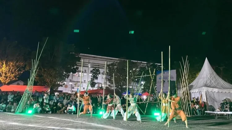 Festival Padusi Gandang Lasuang Pukau Ribuan Warga Pasaman Barat