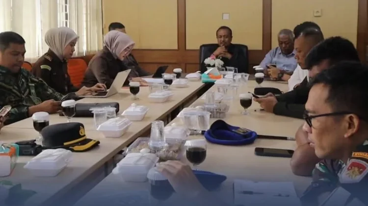 Jelang Revitalisasi, Satpol PP Padang Bersama TNI-Polri Gelar Rapat Koordinasi