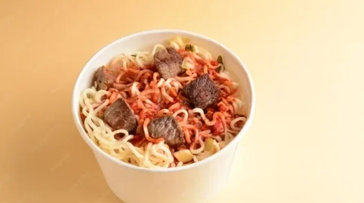 Ancaman Tersembunyi Makanan Instan untuk Kesehatan Anak