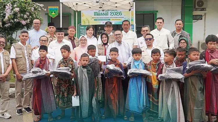 Sebanyak 130 Anak Padang Panjang Ikuti Khitanan Massal Baznas
