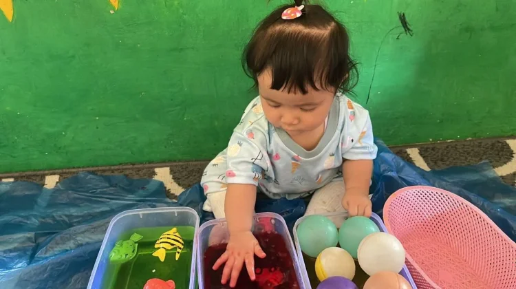 Ide Bahan Sensory Play untuk Mendukung Tumbuh Kembang Anak