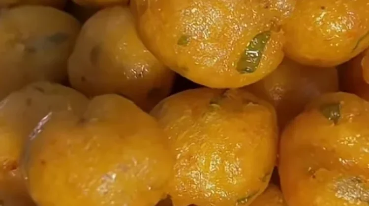 Ragam Cemilan Khas Minang, Dari Karupuak Sanjai hingga Lamang Tapai yang Menggugah
