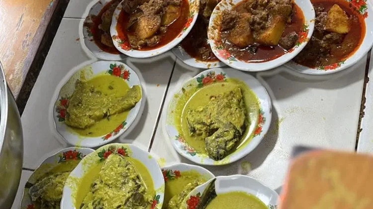 Cara Mudah Bedakan Nasi Kapau Asli dan Nasi Padang, Jangan Keliru!
