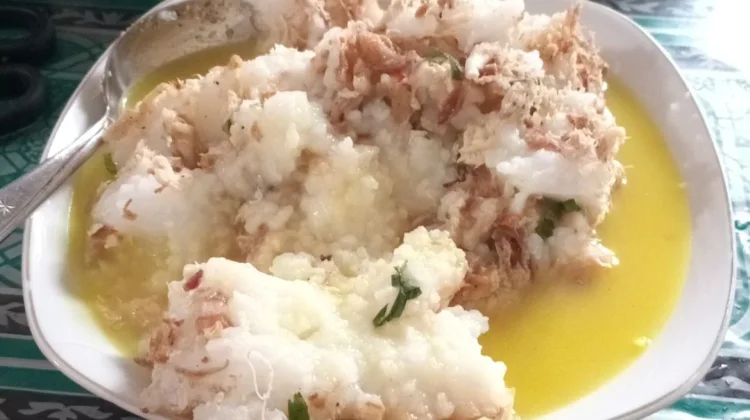 Fakta Unik Bubur Ayam Khas Sumatera Barat yang Wajib Dicoba