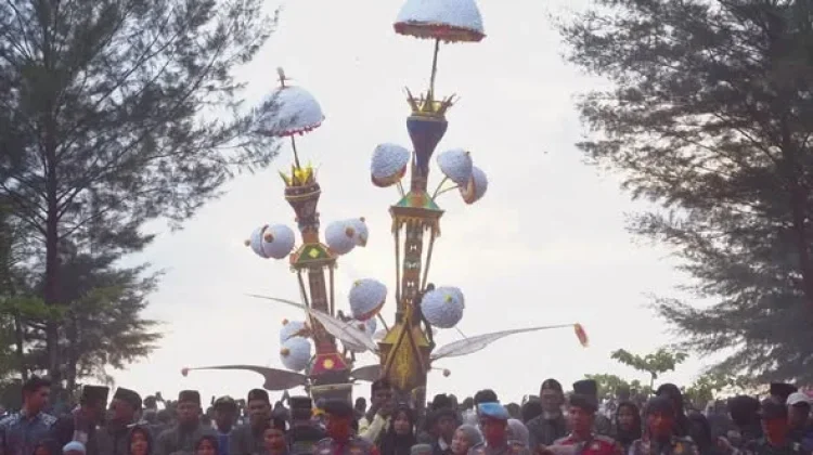 Pesona Budaya Hoyak Tabuik Piaman Masuk Karisma Event Nusantara