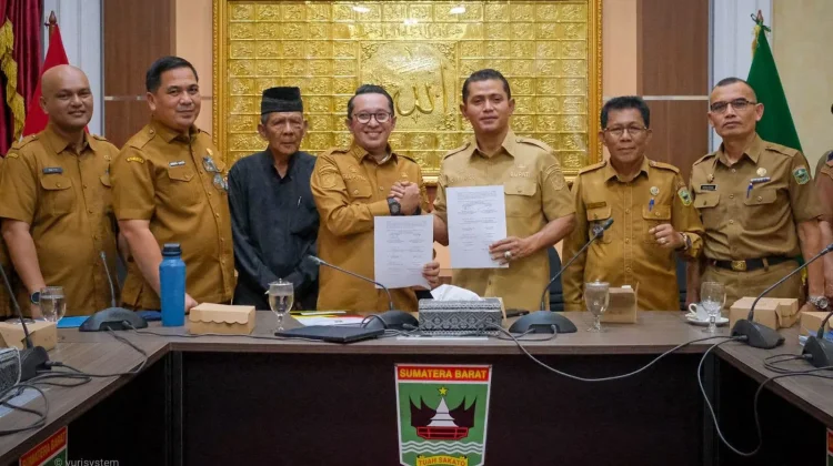 Kemendagri Fasilitasi Penyelesaian Tapal Batas Tanah Datar dan Solok