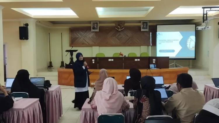Pendidikan Kesetaraan Fasilitasi Anak Usia Sekolah yang Tidak Bisa Bersekolah