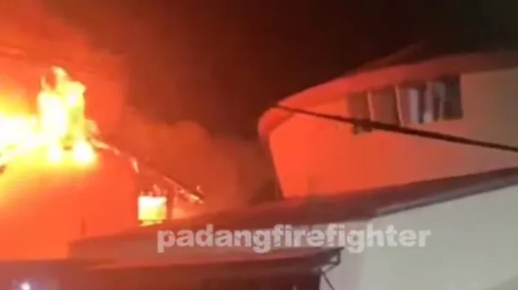 Kompleks Pemko Padang di Sawahan Terbakar, Kerugian Capai Rp1,8 Miliar
