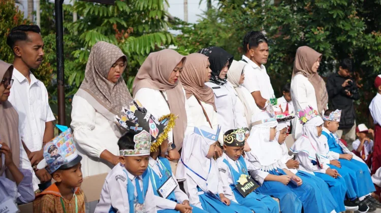 Wali Kota Zulmaeta Ajak Ayah Lebih Aktif Dampingi Pendidikan Anak
