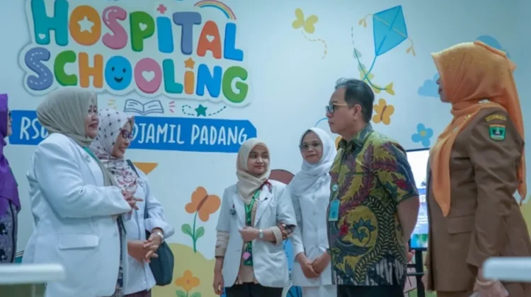 RSUP M.Djamil Padang Luncurkan Hospital Schooling Demi Masa Depan Anak