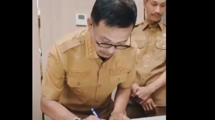 Solok Selatan Kerjasama Pengembagan Wisata Alam Pendakian Gunung Kerinci