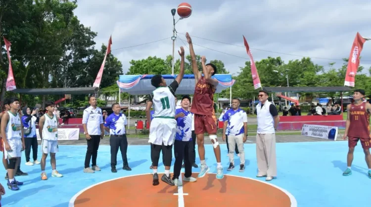 Kejuaraan Basket Antarklub Sumbar Meriahkan HUT ke-33 Lubuk Basung