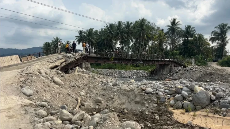 Jembatan Darurat Batang Anai Difungsikan, Jembatan Permanen Segera Dibangun
