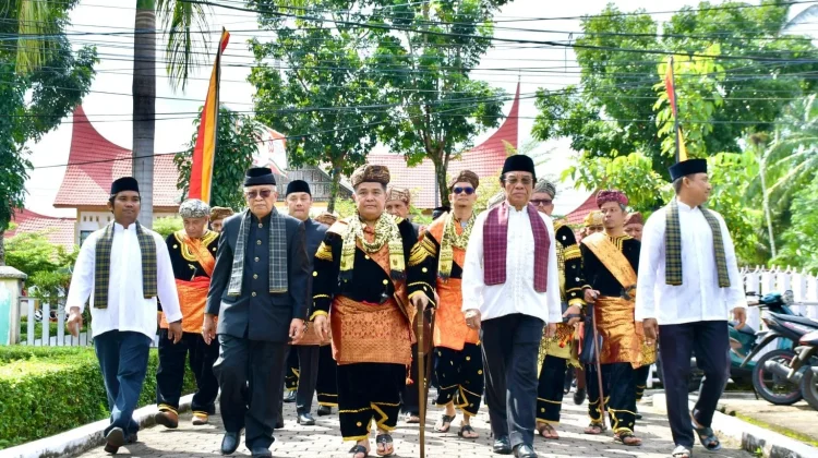Semarak Arak Jamba Peringati HUT ke-33 Ibu Kota Kabupaten Agam