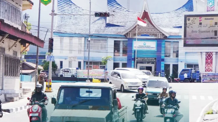 Pemko Padang Panjang Berlakukan Kembali Jalan Sudirman Dua Arah