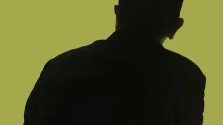 Keunikan Lagu Tulus dan Filosofi “Teh Hijau” yang Dekat dengan Kehidupan Pendengar