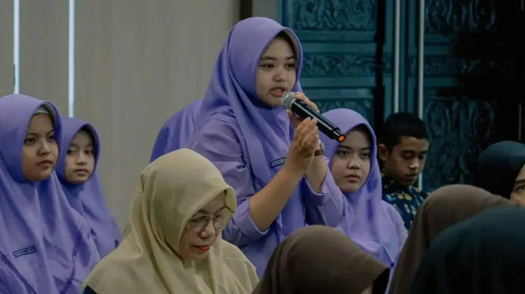 Pemkab Solok Selatan Bina Pelajar lewat Public Speaking