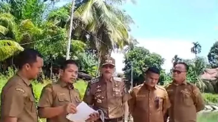 Bupati Hendrajoni Minta Penanganan Tebing Batang Lengayang Dipercepat