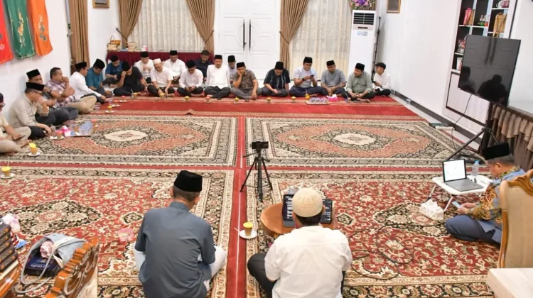 Kadinkes Agam: Salat Rutin Bermanfaat bagi Kesehatan Tubuh