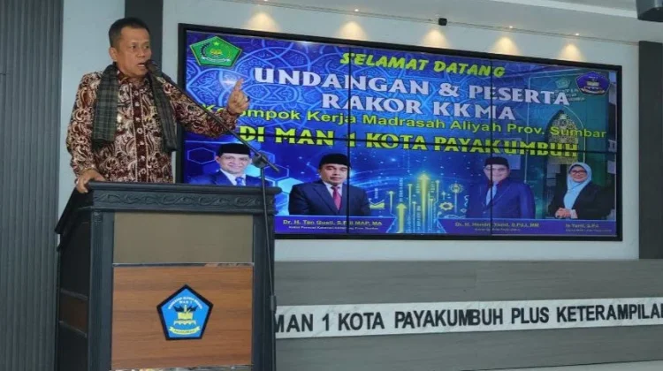 Pemko Payakumbuh Dorong Madrasah Perkuat Karakter Siswa