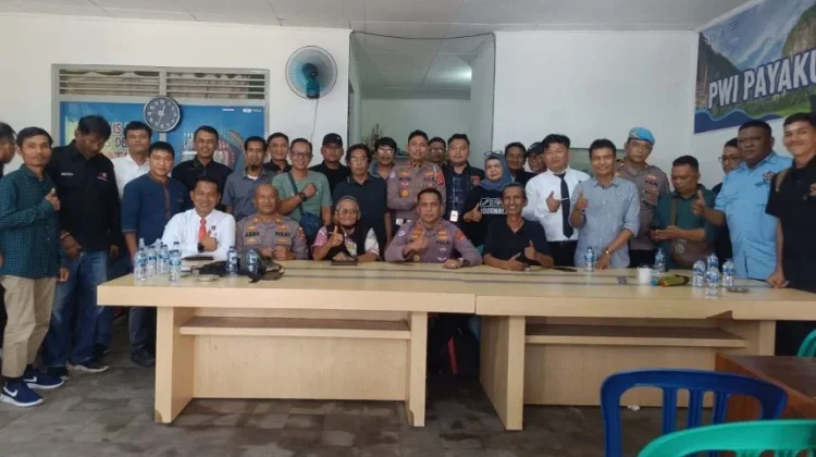 Kapolres Payakumbuh Sambangi Kantor PWI Luak Limopuluah