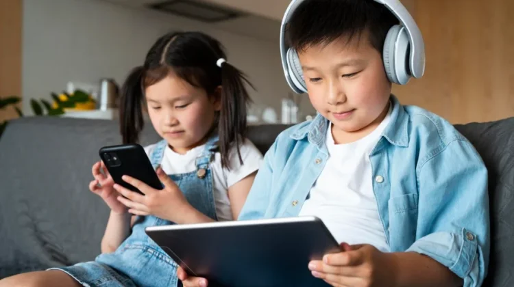 Inilah Generasi Alpha dan Kebiasaan Uniknya