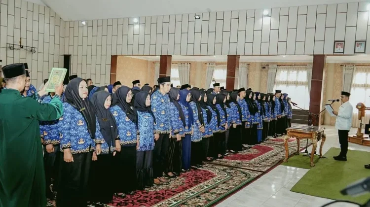 Sebanyak 129 Kepala Sekolah dan Guru di Solok Selatan Dirotasi
